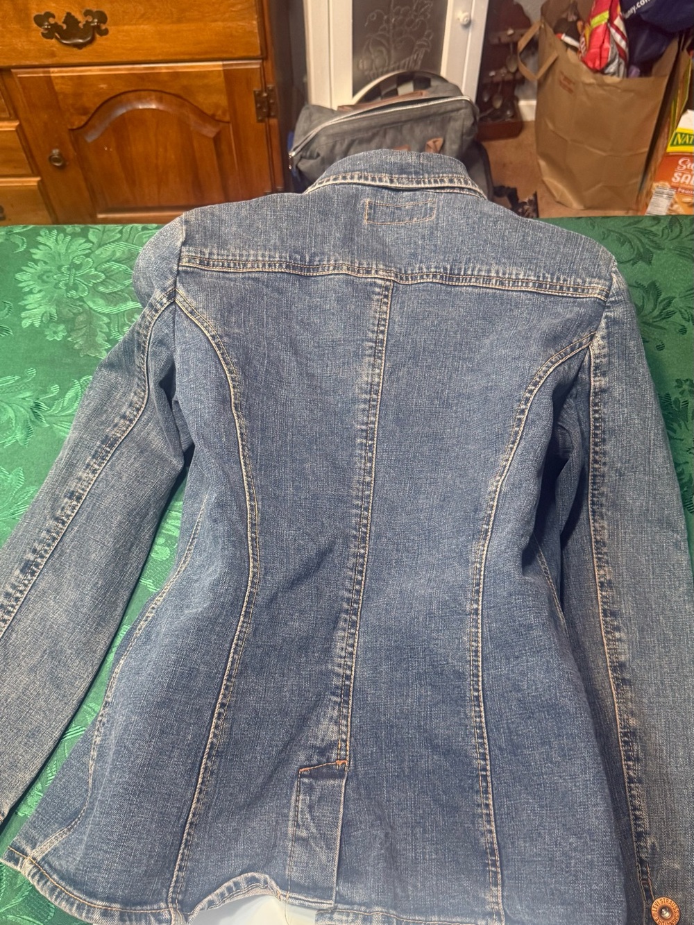 Denim Button-Front Women’s Jacket in Blue Levi Straus - Picture 4 of 9